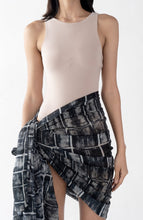 Load image into Gallery viewer, Brick Scarf