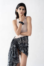 Load image into Gallery viewer, Brick Scarf